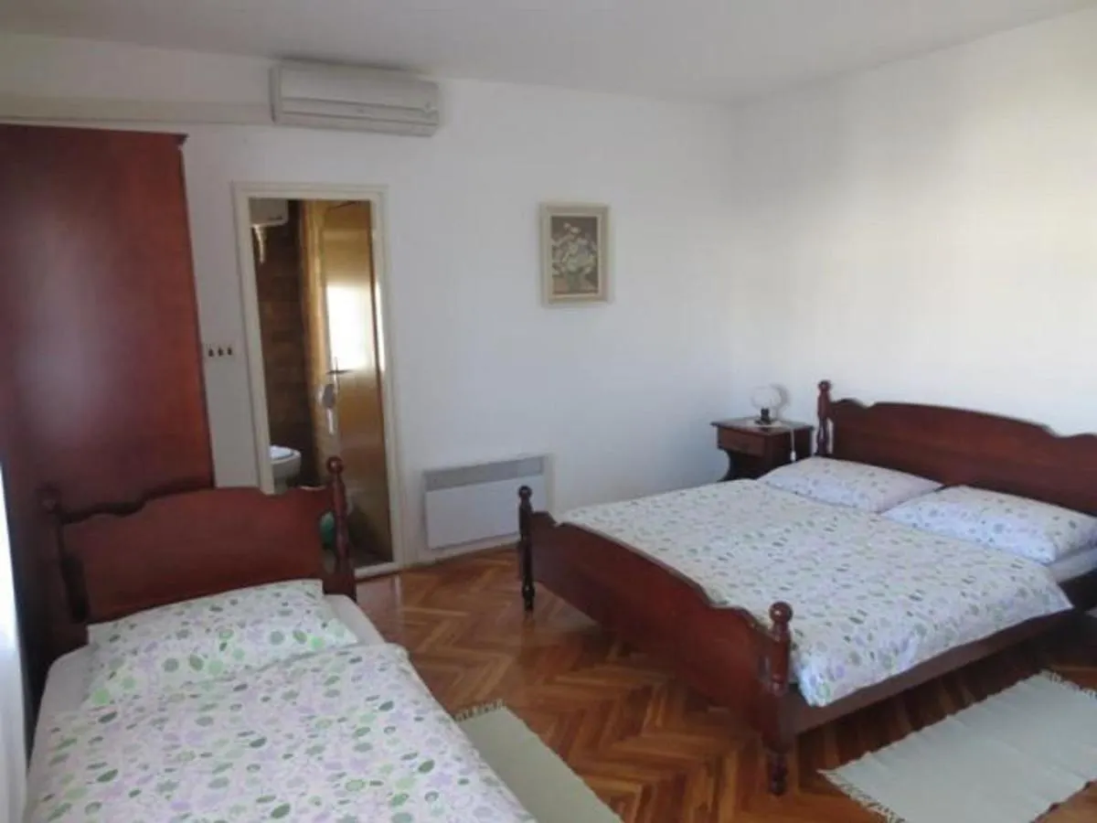 Rooms Juran Sukosan 0*,