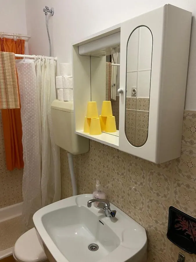 Guest house Rooms Juran Sukosan