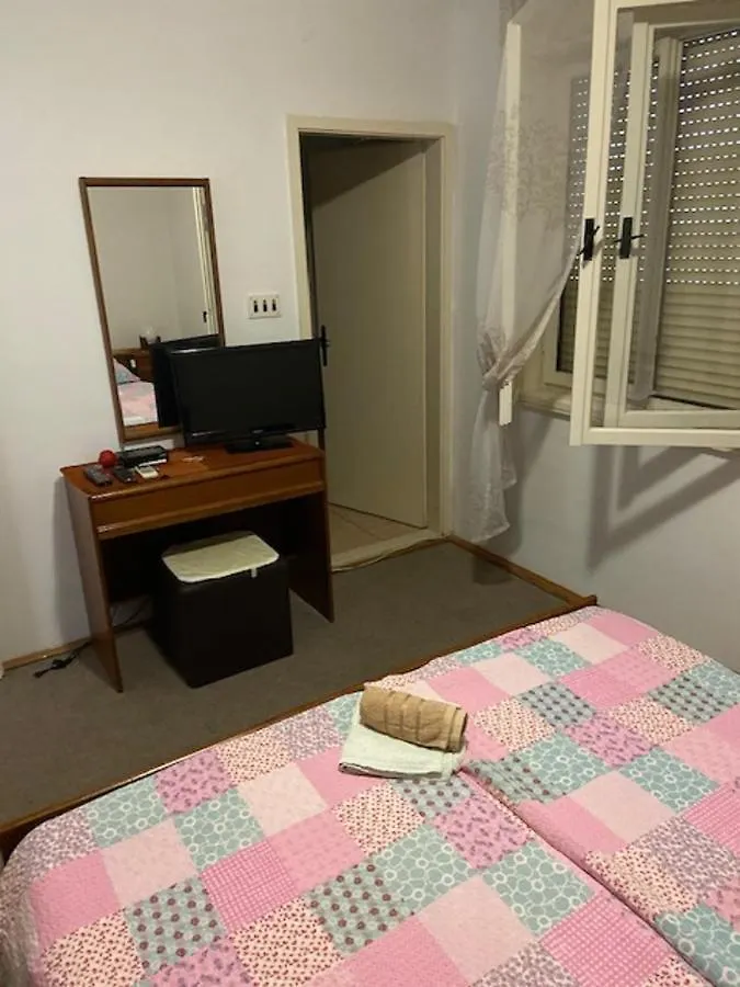 Rooms Juran Sukošan Penzion