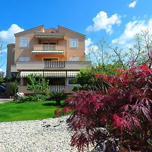  Apartman Elvira
